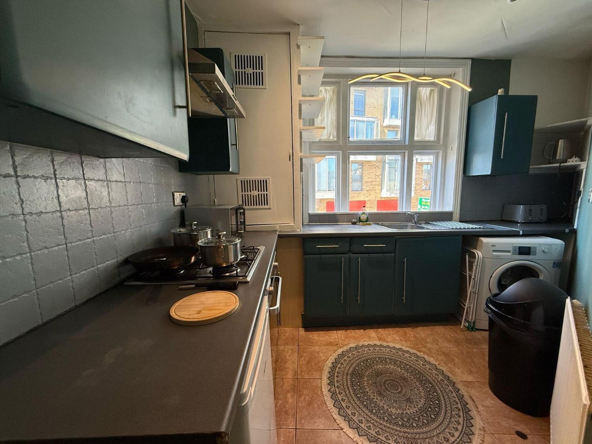 A3-1st Floor 2 Bed Flat Near Elephant And Castle Apartment *